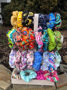 These adorable scrunchies are the perfect accessories to complete an outfit! Handmade with 100% cotton fabric.  Comfortable fits on the wrist and in hair.  Pairs perfectly with other items in my shop! Hair Accessories Display, House Branding, Cotton Scrunchies, Stand Feria, Cotton House, Booth Displays, Craft Booth Displays, Comfortable Fits, Market Ideas