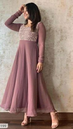 Party Gown Dress, Georgette Gown, Kurtas For Women, Ethnic Gown, Anarkali Dress Pattern, Gown Style, Kurti Designs Party Wear, Stylish Blouse Design