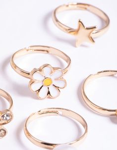 Get creative with the Lovisa Kids Collection! This playful and colourful range has a little something for everyone, kids and big kids at heart! | Lovisa Kids Diamante & Daisy Ring 6-Pack, White Trendy Flower Shaped Rings For Gifts, Trendy Yellow Ring As Gift, Trendy White Midi Rings For Gifts, White Trendy Midi Rings As Gift, Kids At Heart, Daisy Ring, Kids Collection, Heart For Kids, Get Creative