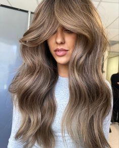 Level 7 Hair With Lowlights, Tease Lights Hair, Coffee Beige Hair, Smokey Beige Balayage, Hair Color Green Eyes, Ash Beige Hair, Level 8 Hair Color, Dark Sandy Blonde Hair, Beige Brown Hair