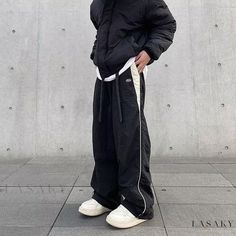 Lasaky - Loose Fit High-Waisted Vintage-style Casual Pants with Plus Size and Fashionable Design Baggy Pants For Men, Y2k Sweatpants, Hip Hop Joggers, Streetwear Sweatpants, Jogger Pants Style, Streetwear Chic, Jogger Pants Casual, Black Wide Leg Trousers, Y2k Men