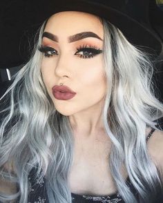 Fete Emo, Piercing Eyebrow, Eye Makeup Cut Crease, Instagram Baddie, Dark Lipstick, Fantasy Hair, Baddie Makeup, Flawless Makeup, Grunge Hair