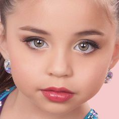 Easy Dance Recital Makeup in Minutes – JAM Cosmetics Dance Recital Makeup, Recital Makeup, Dance Competition Makeup, Toddler Makeup, Ballet Makeup, Dance Parents, Competition Makeup, Pageant Makeup, Toddler Dance