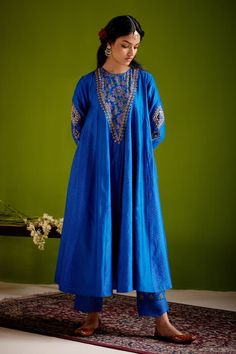 Blue woven chanderi block printed embroidered long anarkali. Paired with a scallop detailed pant and green silk organza dupatta. - Aza Fashions Blue Cutdana Traditional Wear For Eid, Blue Kurta With Dabka Work For Navratri, Traditional Blue Kurta With Dupatta, Blue Kurta With Dupatta For Diwali, Blue Cutdana Kurta For Diwali, Blue Anarkali Set With Traditional Drape For Festivals, Blue Cutdana Anarkali Set For Festivals, Blue Mulmul Traditional Wear For Eid, Blue Kurta With Dupatta In Traditional Drape