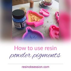 Learn 7 simple ways to color resin with powder. Includes detailed steps plus pictures.. Easy resin coloring hacks. Coloring Hacks, Coloring Resin, Color Epoxy, Pearl Ex, Blue Disc, Color Resin, Easy Tricks, Blue Charm, Pearl Powder