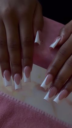 Pink Tip Nails, Bday Nails, 4a Natural Hair, Acrylic Nail Set, White Acrylic Nails, French Tip Acrylic Nails, Acrylic Nails Designs, French Acrylic Nails, Work Nails