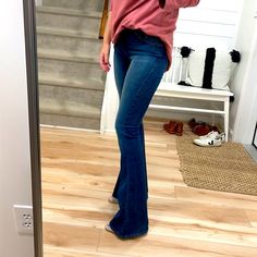 Mid-Rise Flare Jeans. Never Worn Outside, Only To Try On. I’m 5’7 And These Are Perfect With Heels, Which Is Why I’ve Never Worn Them. Shown Here Wearing 3 1/2 Inch Heeled Booties. They Are True To Size And Have Stretch. Mid Rise Flare Jeans, J Brand Jeans, 2 Inch Heels, Jeans Color, Brand Jeans, J Brand, Colored Jeans, Try On, Flare Jeans