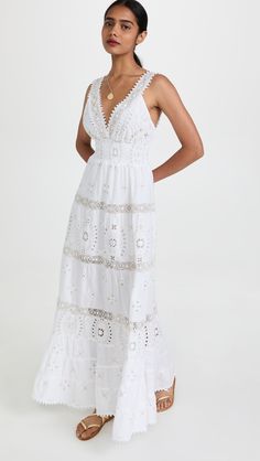 Temptation Positano Orlando G Dress на SHOPBOP - САМА�Я БЫСТРАЯ БЕСПЛАТНАЯ ДОСТАВКА ПО СНГ. КУПИТЬ Temptation Positano онлайн Grandma Dress, Crochet Edges, Fashion Wishlist, Create Outfits, Tres Chic, Pullover Designs, Positano, Metallic Accents