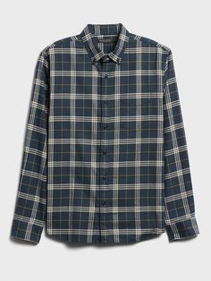 COTTON FLANNEL: Not too heavy, nor too light, our 100% cotton flannel is double-brushed for extra-soft, coziness.  UNTUCKED: Specially cut 1" shorter through the body for an untucked fit that still looks sharp.  Button-down collar.  Chest pocket.  Button front.  Shirttail hem.  Slim fit.  Long sleeves.  Untucked: Hits at the high hip.  Center back length (size M): Regular 28. 75", Tall 30. 25" Sleeve length: Regular 35", Tall 36. 5" Model: Size M, 6'2" (188cm). Cotton Flannel Shirt For Everyday Fall Wear, Classic Cotton Flannel Shirt For Winter, Classic Plaid Flannel Shirt For Everyday, Classic Cotton Flannel Shirt For Everyday, Classic Everyday Flannel Tops, Classic Everyday Cotton Flannel Shirt, Everyday Plaid Cotton Flannel Shirt, Cheap Button-up Flannel Shirt, Classic Button-up Flannel Shirt With Snap Buttons