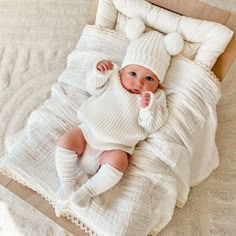 Chunky Ribbed Sweater + Beanie Set Cotton Gauze Blanket, Double Pom Pom Beanie, Gauze Blanket, Baby Outfits Newborn, Pom Beanie, Baby Photoshoot