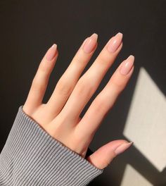 Nailart Pink, Acrylic Nails Nude, Nails Nude, Easy Nails, White Acrylic Nails, Basic Nails, Neutral Nails, Nailed It, Minimalist Nails