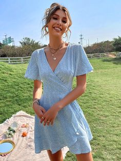 Blue Summer Dress Outfit, Light Blue Summer Dress, Casual Wrap Dress, Summer Dresses With Sleeves, Blue Dress Outfits, Blue Dress Short, Marine Uniform, Blue Summer Dresses, Light Blue Dresses