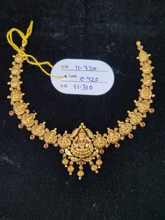 Jewel Design, Bridal Necklace Designs, Neck Pieces Jewelry, Gold Bridal Necklace, Antique Necklaces Design, Antique Necklaces, Gold Earrings Models, Gold Necklace Indian, Gold Mangalsutra Designs