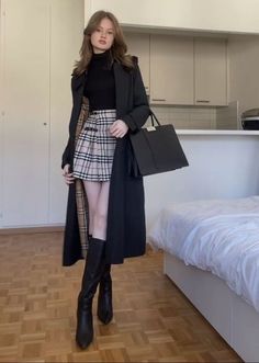 Classy Work Outfits, Looks Chic, Looks Style, Winter Fashion Outfits, Looks Vintage, Elegant Outfit