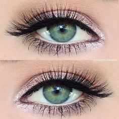 Makeup Tips For Small Eyes, Sparkly Eye Makeup, Sparkly Eyes, Makijaż Smokey Eye, Makeup Eyes, Pink Eyeshadow