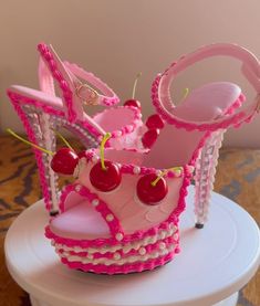 🍰 Faux Cakes 🍰 (@faux.cakes) • Instagram photos and videos Cake Outfit, Shoe Decoration, Cake Dress, December Baby, Fun Brain, Rainbow Candy