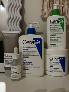 #cerave #skincare #skincareroutine #theordinaryskincare #fashion #aesthetic Skin Care Products Cerave, Skin Care Cerave Acne, Cerave Skincare Kit, Cerave Skincare Products, Cerave Skin Care, Cerave Products Aesthetic, Skin Care Aesthetic Cerave