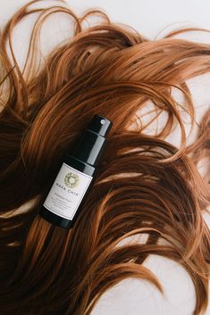 Hair Product Marketing, Hair Product Campaign, Hair Cosmetics Photography, Hair Oil Photography Ideas, Hair Oil Photoshoot, Hair Serum Photography, Hair Oil Product Photography, Hair Care Products Photography, Hair Oil Photography