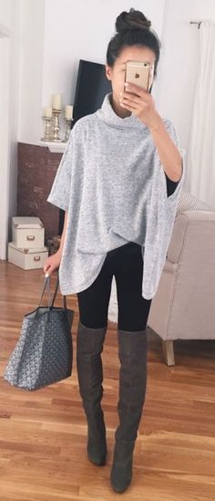 Find More at => http://feedproxy.google.com/~r/amazingoutfits/~3/M7gsgLUUD5I/AmazingOutfits.page 100 Winter Outfits, Big Sweater, Sweater Leggings, Knee Boots Outfit, Looks Jeans, 2016 Fall, Sweater Poncho, Simple Fall Outfits, Winter Closet