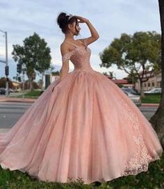 Quinceñera Dresses, Pink Ball Gown, Quinceanera Dresses Pink, Pretty Quinceanera Dresses, Quince Dress, 파티 드레스, Dresses Quinceanera, Sweet 16 Dresses, Pink Prom Dresses