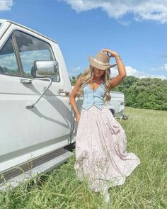 Western denim vest top, pink floral dress, white cowgirl boots, cowgirl hat Preppy Friends, Denim Vest Top, West Aesthetic, Country Girl Dresses, Country Summer Outfits, White Cowgirl Boots, Elsie Silver, Cowgirl Boots Outfit, Eyes Aesthetic