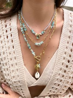 Mix De Colares Elos Fina E Cascalho Amazonita Gota Berilo – Tiff Joias Jewelry Collage, Collar Hippie, Runway Jewelry, Crystal Bead Jewelry, Boho Statement Necklace, Accesories Jewelry, Trending Necklaces, Handmade Jewelry Tutorials, Jewelry Fashion Trends