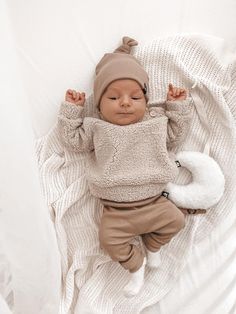 Winter Baby Boy Outfits, Newborn Winter Outfits Boy, Newborn Boy Winter Outfits, Baby Boy Outfits Newborn Winter, Baby Winter Outfits Boy, Baby Boy Neutral Outfits, New Born Outfit Baby Boy, Neutral Baby Boy Clothes, Baby Boy Winter Outfits Newborn