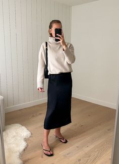 How To Wear A Sweater Over Dress: Chic Outfits + Styling Tips! Slip Dress With Sweater, Black Slip Skirt Outfit, Desert Getaway, Slip Skirt Outfit, Sweater Over Dress, Desert Outfit, Mexico Fashion, Oversized Black Sweater, Family Photoshoot Outfits