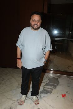 Anil Sharma, Aamir Khan, And Nana Patekar Snapped At JW Marriott Juhu In Mumbai - Gallery

 #AnilSharma #AamirKhan #NanaPatekar #JWMarriott #Juhu #Mumbai