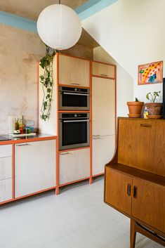 the kitchen is clean and ready to be used as an appliance for cooking