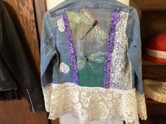 Womens size small boho denim jacket. Embellished with lace and hand painted dragonflies. Painted Dragonflies, Boho Denim Jacket, Boho Denim, Small Boho, Dragonflies, Denim Jacket, Jackets & Coats, Womens Sizes, Hand Painted