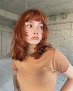 Volume On Top Haircut, Shaggy Hair With Bangs Choppy Layers, Micro Bangs With Face Framing, Layers And Bangs Medium, Medium Style Hair, Micro Bangs Round Face, Cool Short Hair Styles, Cheveux Oranges, Haircut And Color