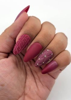 Pretty Fingers, Mauve Nails, Foot Design, Plaid Nails, Sweater Nails, Nail Sets, Nail Idea, Winter Nail Art