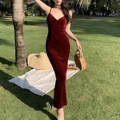 Red Velvet Strap Back Bodycon Maxi dress Midi Dress Evening, High Waist Maxi Dress, Evening Midi Dress, Spaghetti Strap Bodycon Dress, Velvet Bodycon Dress, Classy Prom Dresses, Casual Party Dresses, Spaghetti Strap Maxi Dress, Bodycon Maxi Dresses