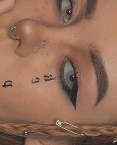 Alt Aesthetic, Edgy Makeup, Aesthetic People, Grunge Makeup, Makeup Goals, Gorgeous Makeup, Pretty Makeup