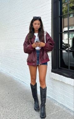 San Francisco Festival Outfit, Feminine 90s Fashion, Boot And Shorts Outfit, Island Concert Outfit, Dress With Jacket Outfit Casual, Stylish Simple Outfits, Cold Spring Day Outfit Dressy, Cool Weather Summer Outfits, Fashion Inspo 2024