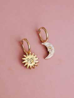 Sun & Moon Hoops Hoop Charms, Wolf Moon, Funky Jewelry, Pearl Hoop Earrings, Jewelry Lookbook, Dream Jewelry, Jewelry Inspo, Pretty Jewellery