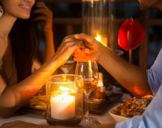 Lunch For Two, Anniversary Ideas For Him, 6 Month Anniversary, Boiled Chicken Breast, Couple Holding Hands, Flirting Moves, Light Dinner