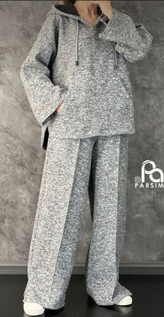 Sports Wear Fashion, Sportswear Outfits, Knit Cardigan Pattern, Blouse Casual Fashion, Creative Clothes, Muslim Outfits Casual, Moroccan Fashion, Iranian Women Fashion, Casual Day Outfits