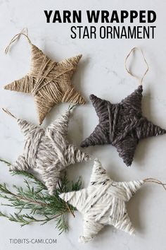 Cheap Diy Christmas Decorations, Star Ornaments, Holiday Crafts Christmas, Crafts Christmas, Christmas Ornament Crafts, Vintage Diy, Star Ornament, Ornament Crafts, Christmas Deco