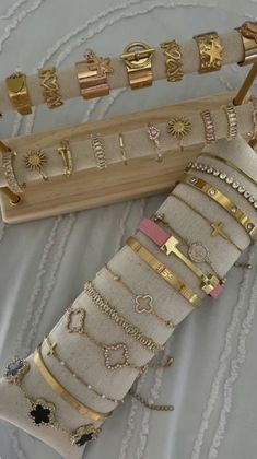 Koleksi Makeup, Preppy Jewelry, Bracelets And Necklaces, Gold Bracelet For Women