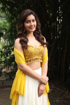 undefined Hot Wallpapers, Raashi Khanna, Indian Wedding Fashion, Blouse Designs Indian, Indian Dresses Traditional