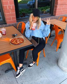 ➳ Pinterest: Maida Loeser ➳ Estilo Vans, Vans Outfit, Look Fashion, Casual Chic, Casual Looks