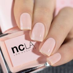 Ncla Beauty, Rose Pink Nails, Peach Colored Nails, Sheer Nail Polish, Blush Pink Nails, Sheer Nails, Peach Nails, Look Rose, Glass Nail