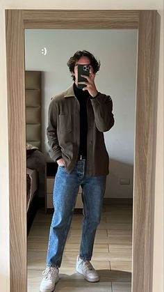 Graduation Outfit Ideas Men Casual, Demin Outfits Men, Men’s Button Up Outfit, Brown Overshirt Men Outfit, Night Fits Men, Southern Men Aesthetic, Mens Minimalist Fashion Streetwear, Mens Clothing Styles Formal Casual, Mens Straight Leg Jeans Outfits