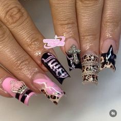 18th Birthday Nails Ideas, 16th Birthday Nails, Bratz Nails, Ratchet Nails, Exotic Nail Designs, Birthday 21, Nail Practice, Xoxo Jewelry, Junk Nails