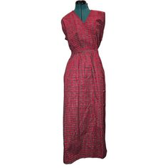 Vintage 1990s Plaid Bechamel Blouson wrap maxi dress size 8 cottagecore.  Prairie Prairiecore Scottish  Chest 40in Hips 46in Waist 26in Shoulder to hem 51in tag size 8 (vintage sizes run differently.  Please read the measurements to ensure an appropriate fit) Garments measured lying flat.  Chest waist and hips doubled.  Measurements are approximate.  Please allow some wiggle room for a comfortable fit. Add a touch of vintage charm to your wardrobe with our Women's 90s Red Plaid Blouson Wrap Midi Dress! This sleeveless dress exudes retro elegance with its classic plaid pattern and wrap-style silhouette. Shop now and embrace the timeless allure of this iconic vintage dress  classic staple layer scottish Retroglam modern royalty, royalty, regal, tweed, skirt suit, career chic, formal, busines Red Plaid Dress, Wrap Maxi Dress, Indie Pop, Wrap Midi Dress, Vintage Plaid, Maxi Wrap Dress, Sleeveless Maxi Dress, Plaid Dress, Dress Clothes For Women