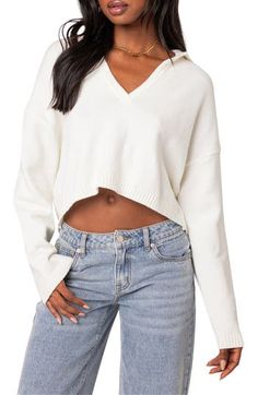 Give your weekend plans an extracasual boost with the slouchy fit and soft feel of this sweater knit from plush yarns for the coziest vibes. Johnny collar Long sleeves with ribbed cuffs 100% Acrilan acrylic Hand wash, dry flat Imported