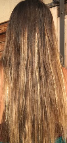 Sparkle Extensions Hair, Bronze Hair Tinsel, Hair Tinsel Light Brown Hair, Hair With Glitter Strands, Gold Tinsel In Brown Hair, Gold Hair Tinsel Brunette, Hair Tinsel Blonde, Gold Hair Tinsel, Hair Tinsel Brunette