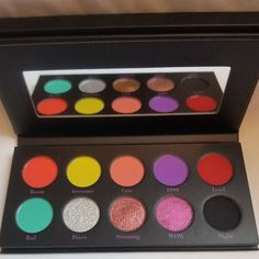 Ladybug Glow Cosmetics Eyeshadow & Pressed Pigment Palette Colourpop Palette, Tarte Eyeshadow Palette, Sonic Bloom, Baked Eyeshadow, Peach Eyeshadow, Waterproof Eyeshadow, Glossy Makeup, Glam And Glitter, Palette Color